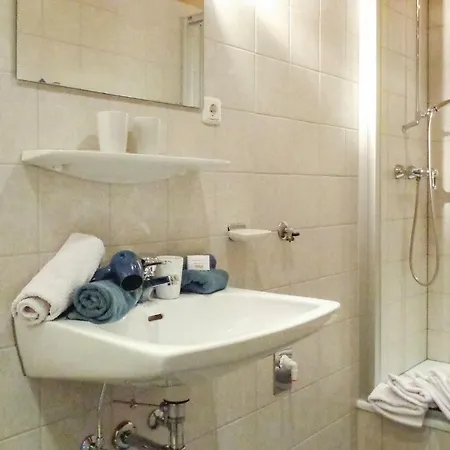 Stunning In W Wifi And 2 Bedrooms *